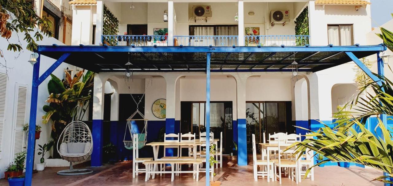 Kelly Guest House Praia Ngoại thất bức ảnh