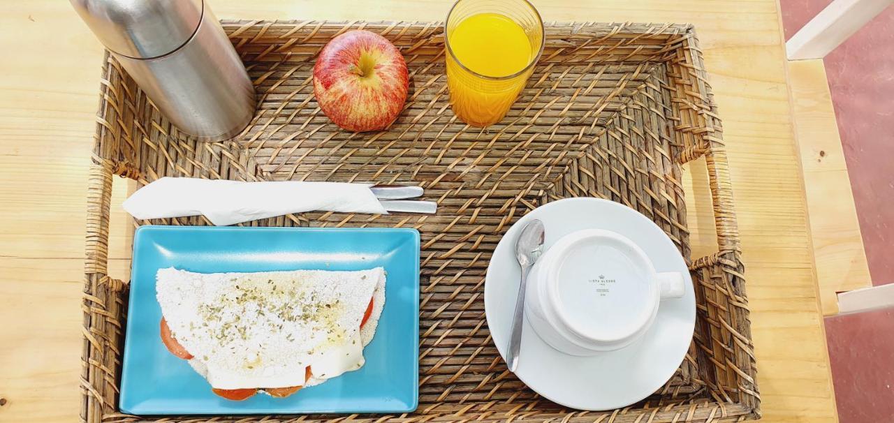 Kelly Guest House Praia Ngoại thất bức ảnh